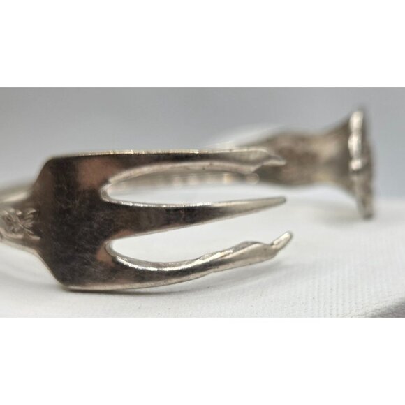 Handmade Silver Fork Bracelet By Oneida Ltd - Picture 3 of 5
